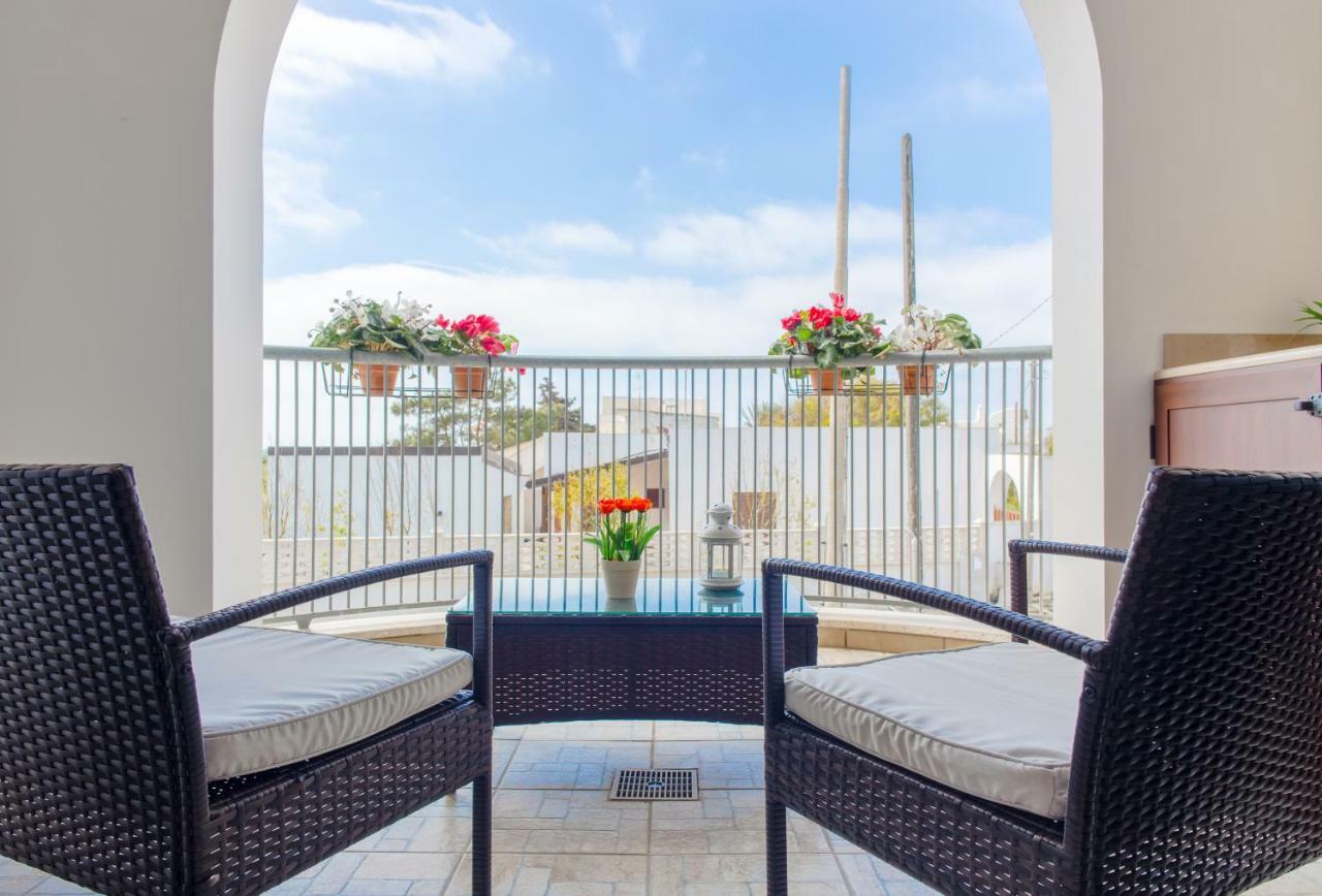 Casa Vacanze Dei Bacini Порто-Чезарео Екстер'єр фото